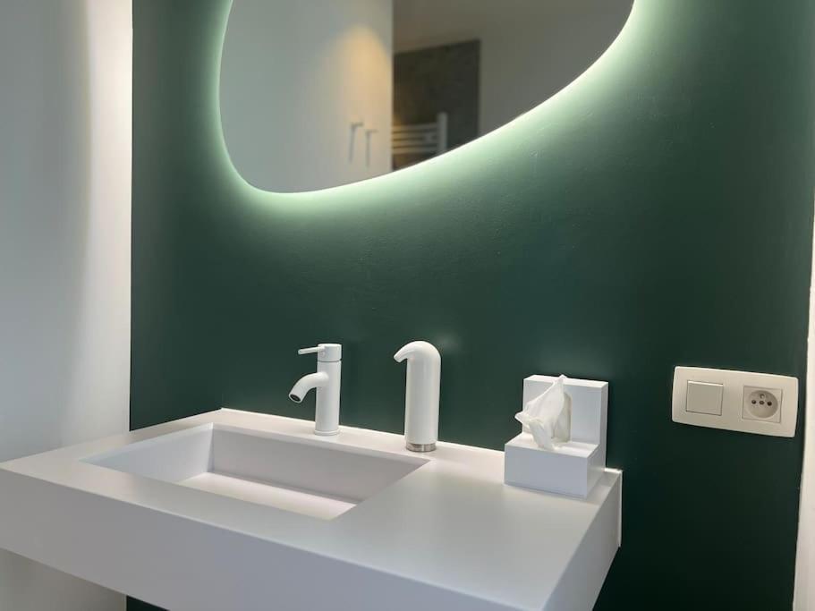 Appartement Duplex Chic Et Spacieux - Hypercentre Luik