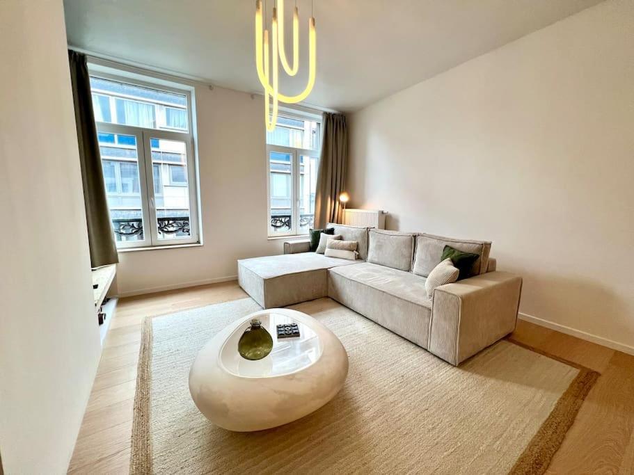 Duplex Chic Et Spacieux - Hypercentre Appartement Luik